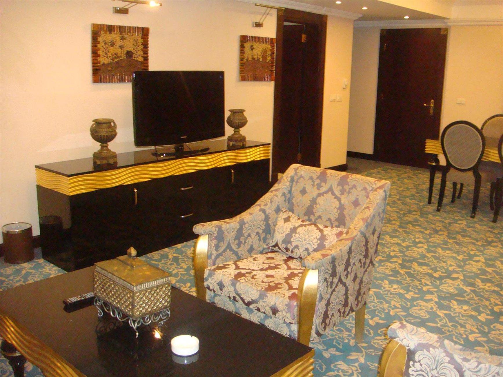 Basra International Hotel Zewnętrze zdjęcie