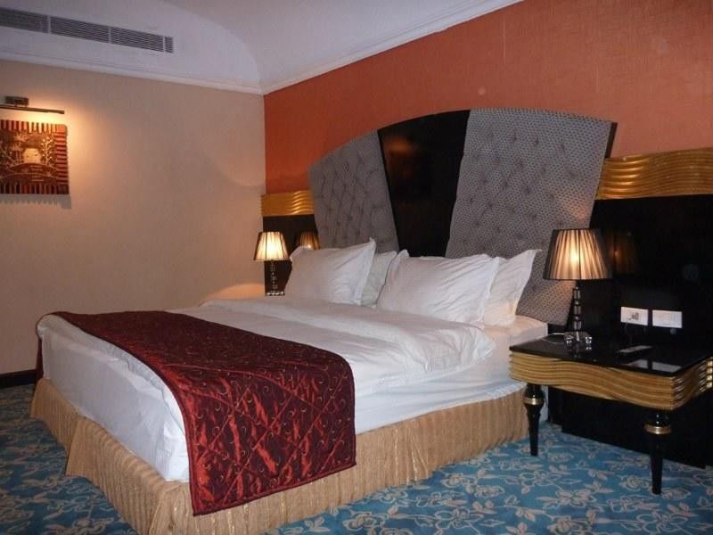 Basra International Hotel Zewnętrze zdjęcie