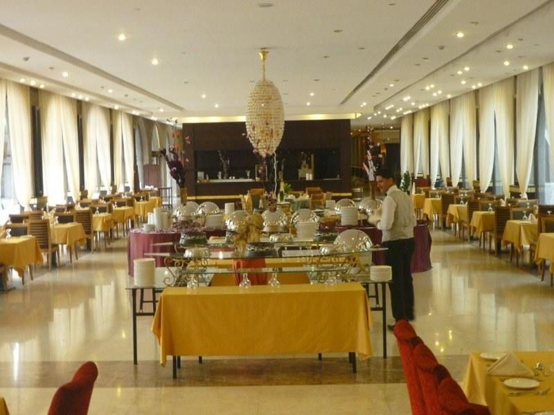 Basra International Hotel Zewnętrze zdjęcie