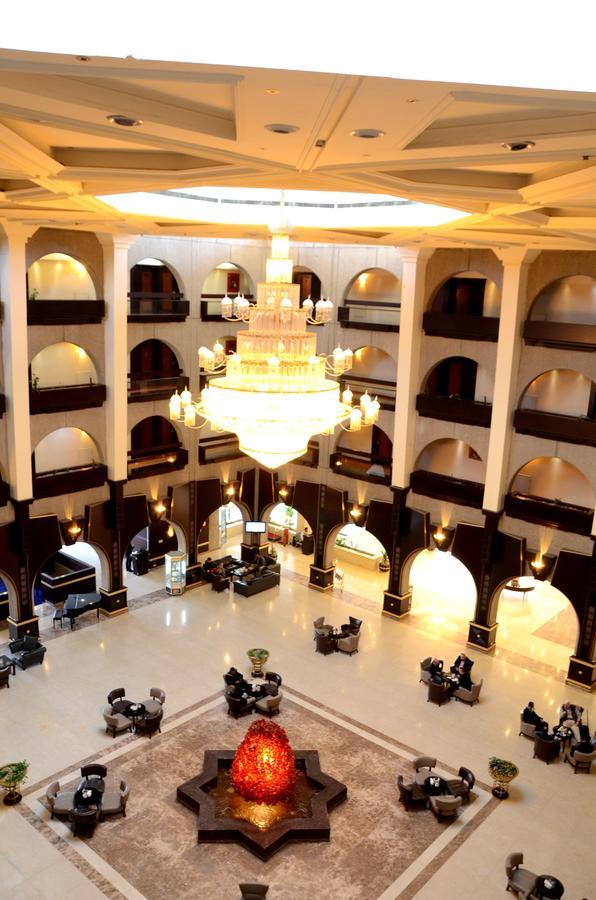 Basra International Hotel Zewnętrze zdjęcie
