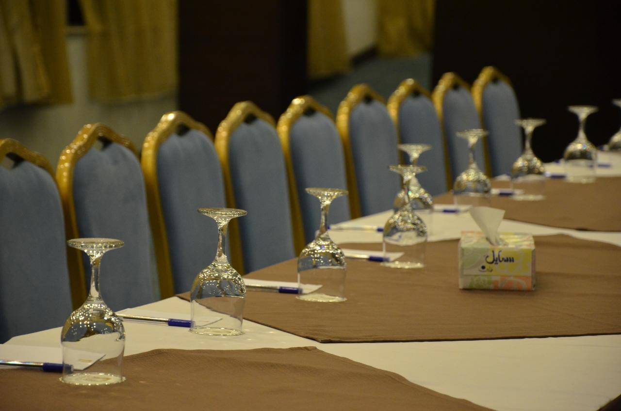 Basra International Hotel Zewnętrze zdjęcie