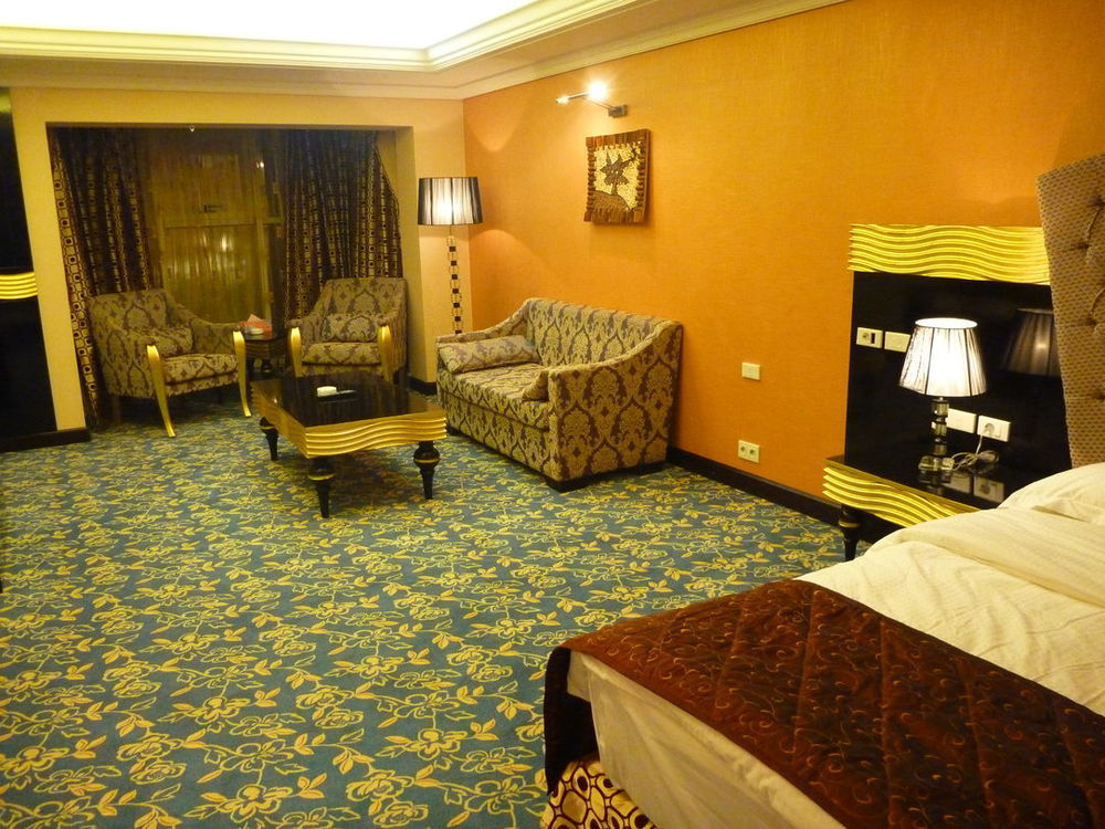 Basra International Hotel Pokój zdjęcie