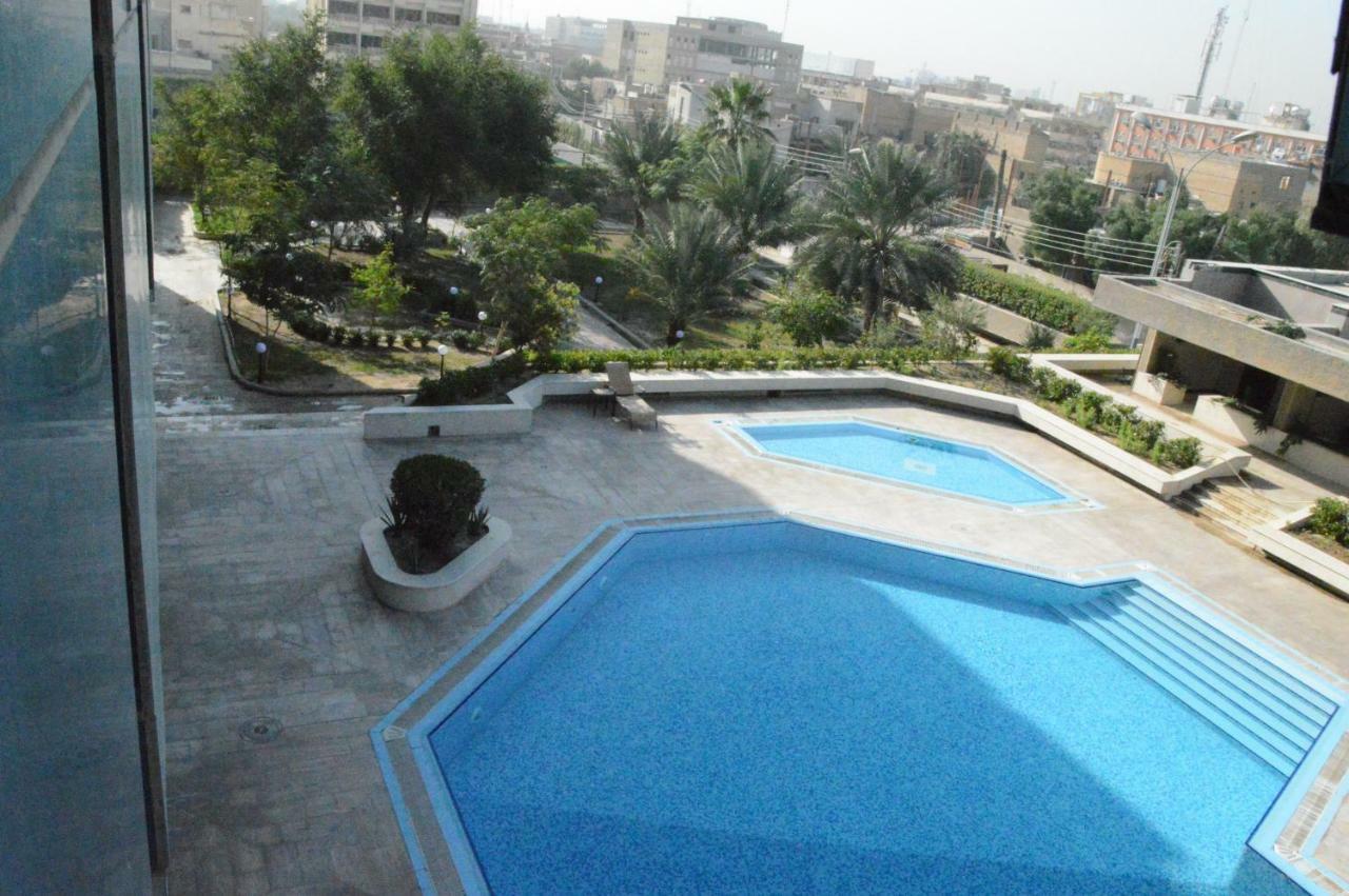 Basra International Hotel Zewnętrze zdjęcie